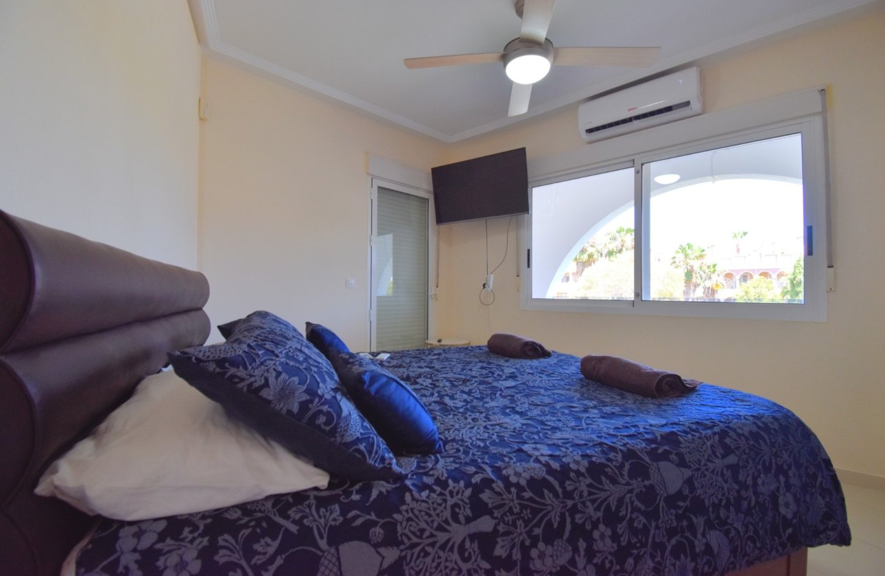 Resale - Apartment / flat - Orihuela Costa - Villamartin