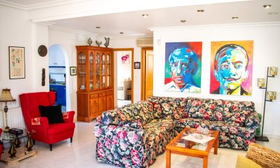 Resale - Villa - Orihuela Costa - La Zenia