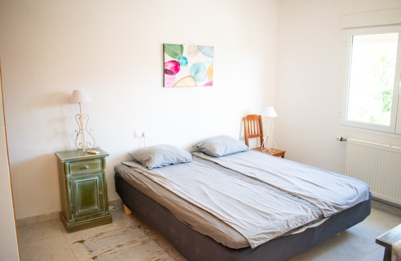 Resale - Villa - Orihuela Costa - La Zenia