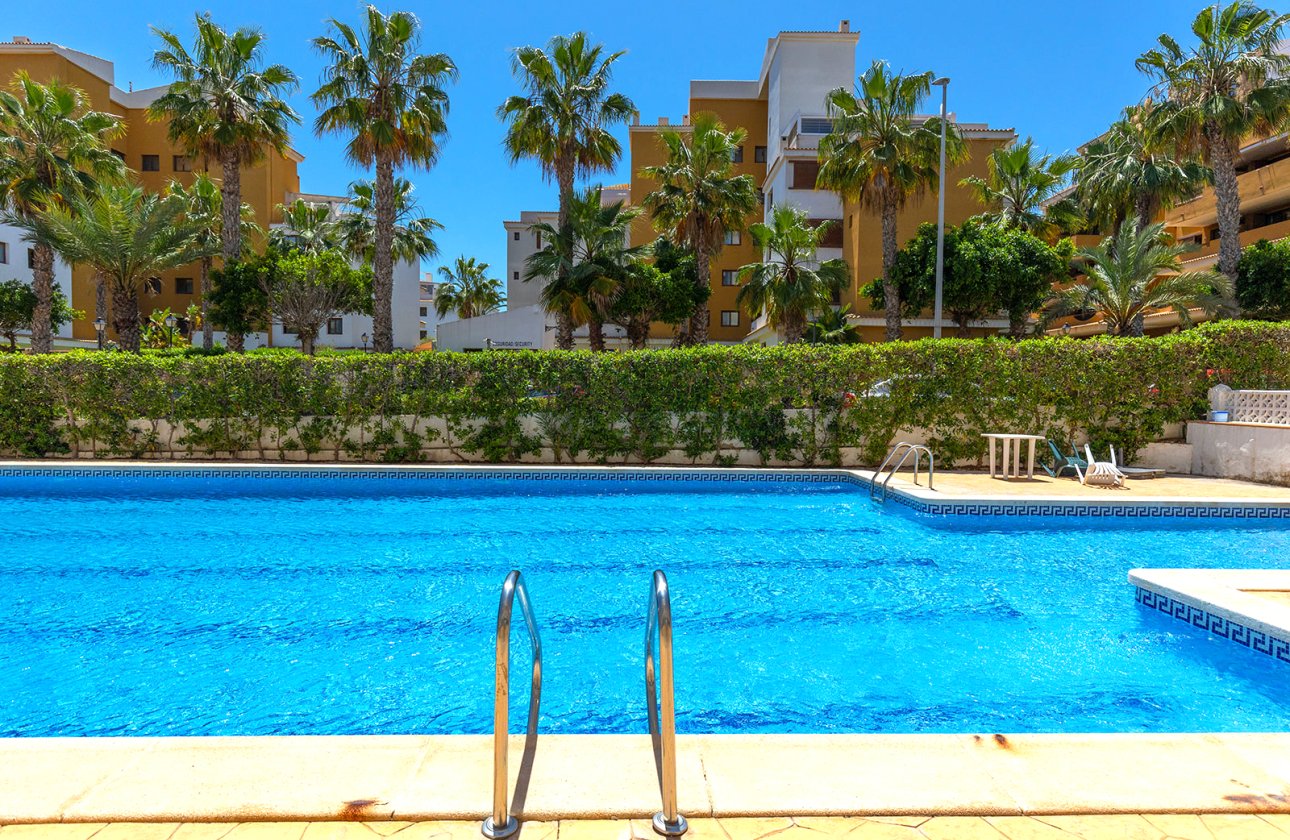 Resale - Apartment / flat - Torrevieja - Rocio del Mar