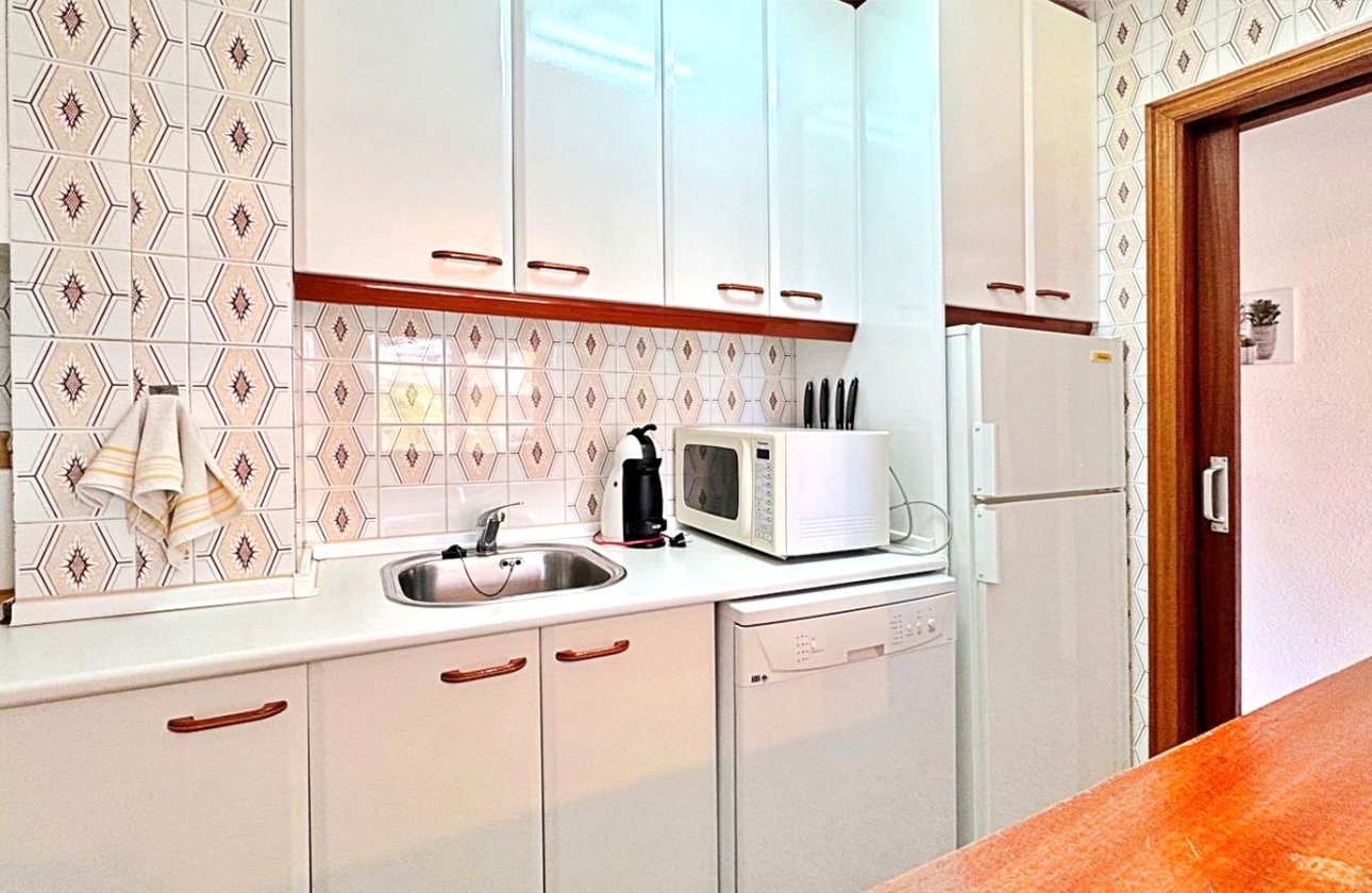 Resale - Apartment / flat - Torrevieja - Rocio del Mar