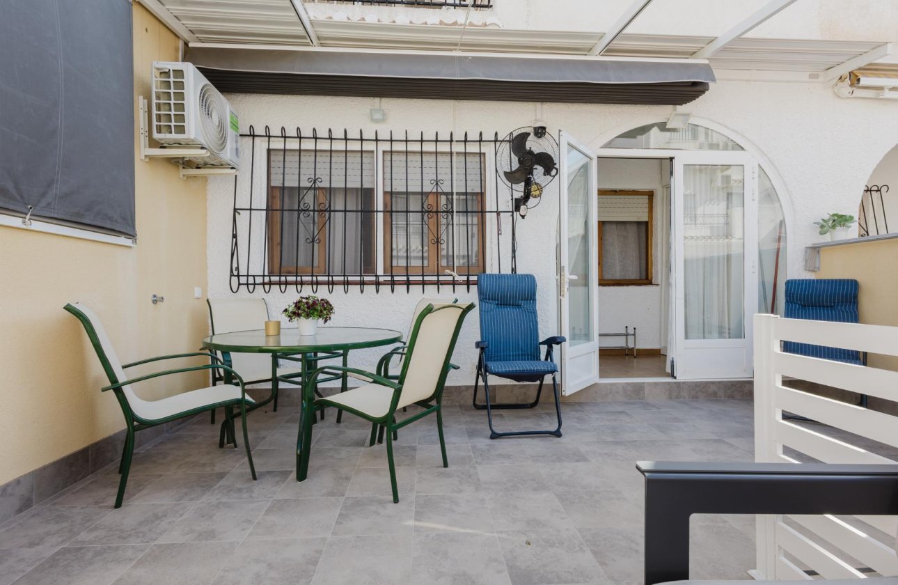 Resale - Bungalow - Torrevieja - playa de los naufragos