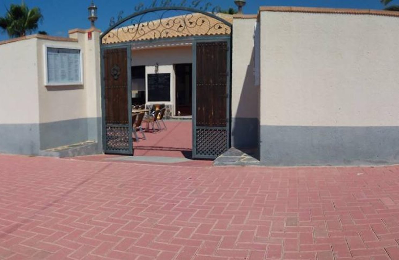 Resale - Bungalow - Torrevieja - playa de los naufragos