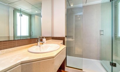 Resale - Apartment / flat - Orihuela Costa - Las Colinas Golf