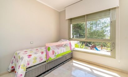 Resale - Apartment / flat - Orihuela Costa - Las Colinas Golf