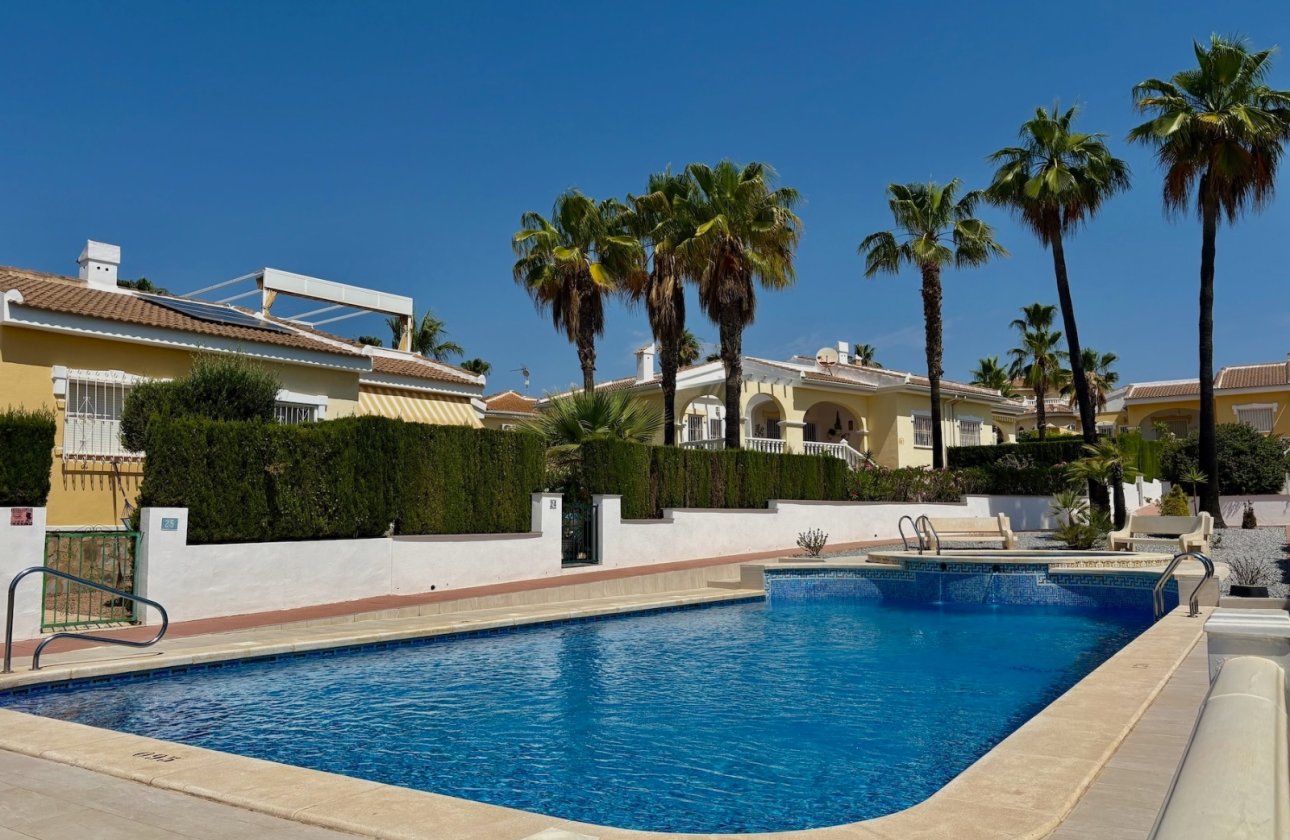 Resale - Villa - Rojales - Ciudad Quesada