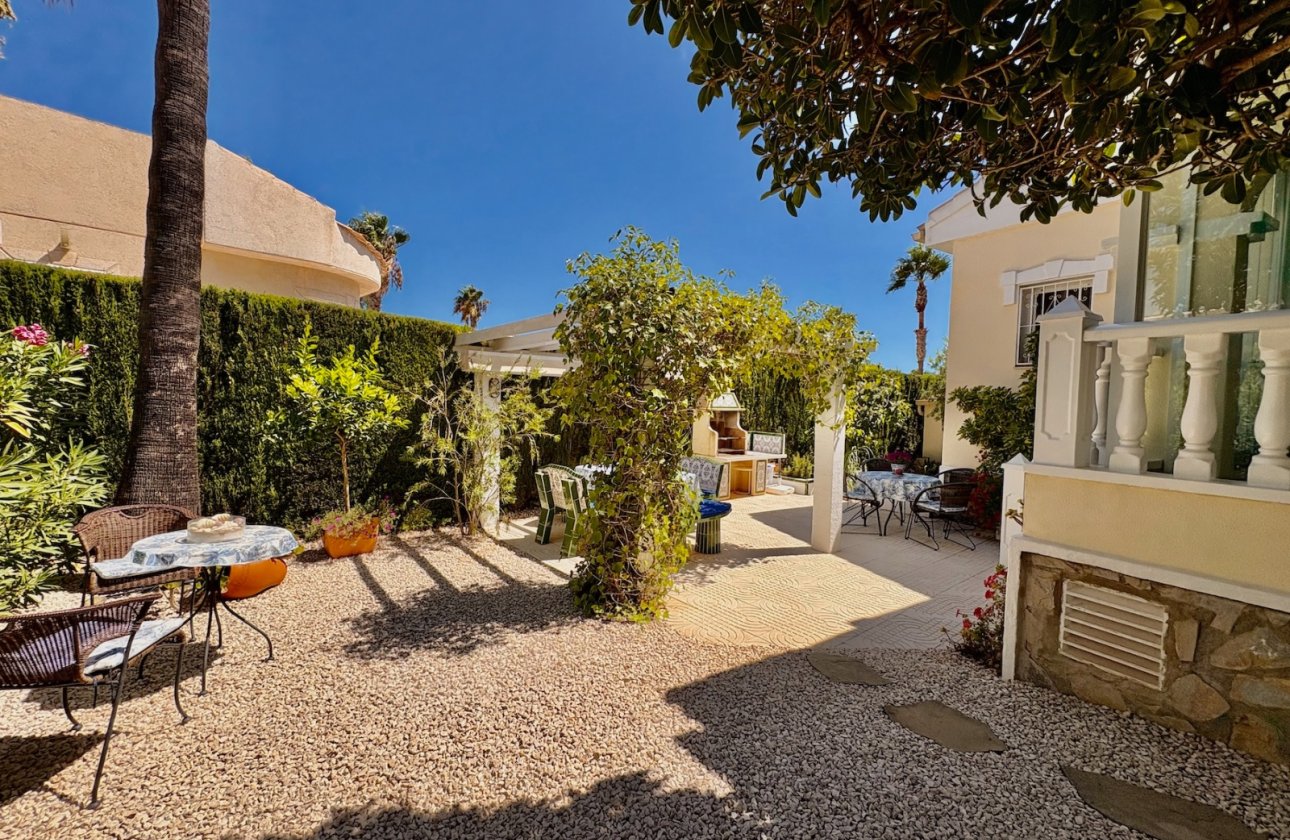 Resale - Villa - Rojales - Ciudad Quesada