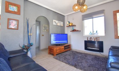 Resale - Villa - Orihuela Costa - Playa Flamenca