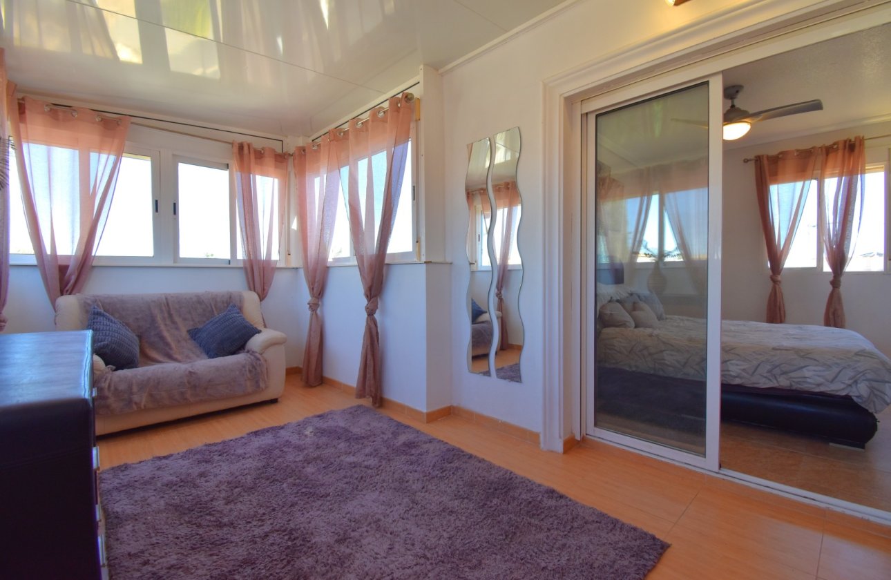 Resale - Villa - Orihuela Costa - Playa Flamenca