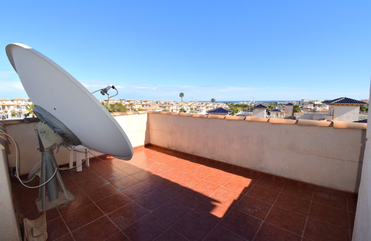 Resale - Villa - Orihuela Costa - Playa Flamenca