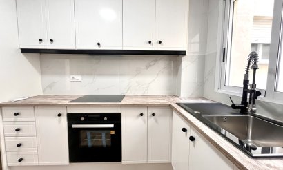 Reventa - Apartamento / piso - San Miguel de Salinas