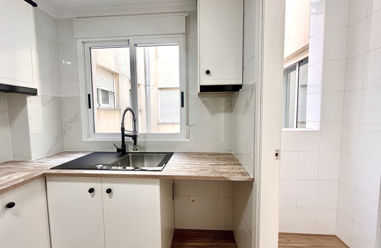 Reventa - Apartamento / piso - San Miguel de Salinas