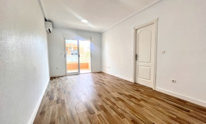 Reventa - Apartamento / piso - San Miguel de Salinas