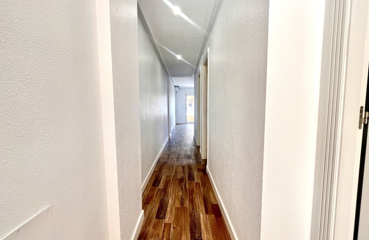 Reventa - Apartamento / piso - San Miguel de Salinas