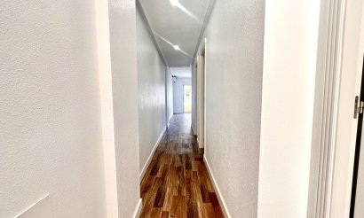 Reventa - Apartamento / piso - San Miguel de Salinas