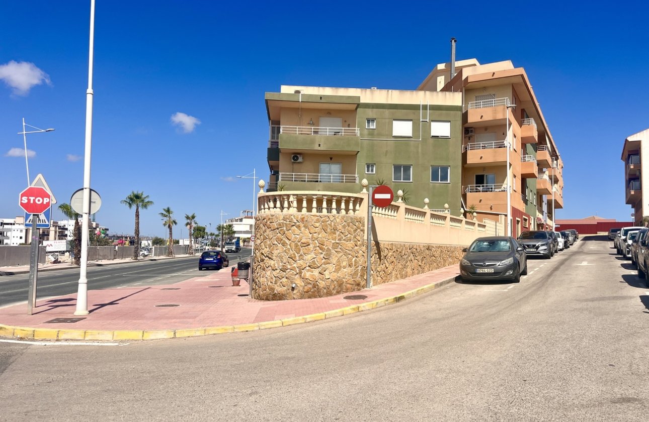 Reventa - Apartamento / piso - San Miguel de Salinas