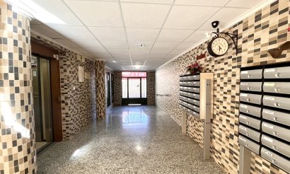 Reventa - Apartamento / piso - San Miguel de Salinas