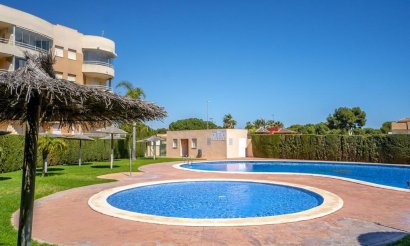 Resale - Apartment / flat - Orihuela Costa - Campoamor