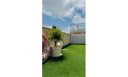 Resale - Apartment / flat - Torrevieja - Playa del cura