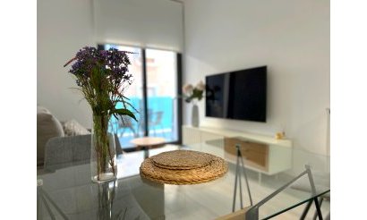 Resale - Apartment / flat - Torrevieja - Playa del cura