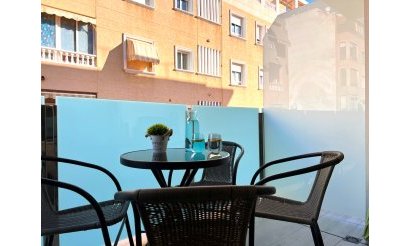 Resale - Apartment / flat - Torrevieja - Playa del cura