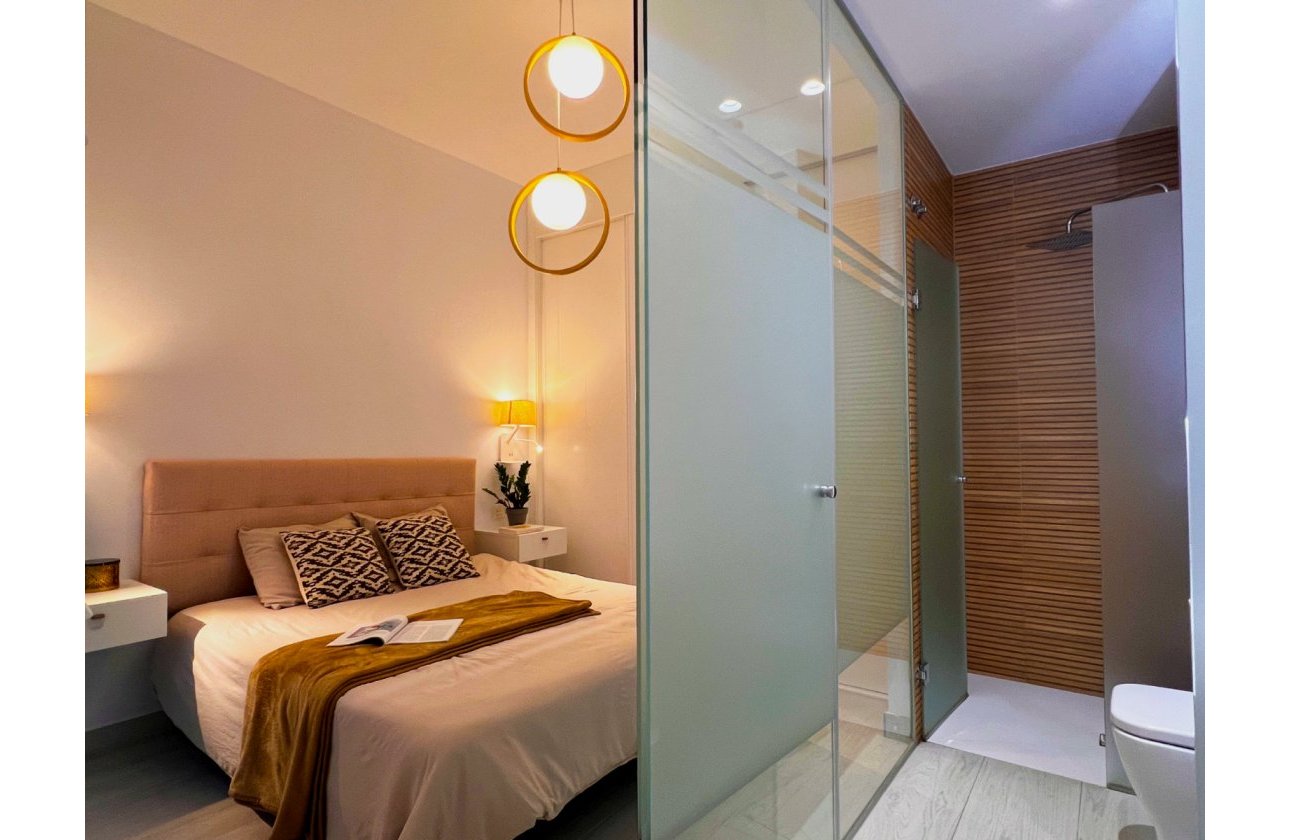 Resale - Apartment / flat - Torrevieja - Playa del cura