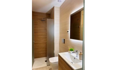 Resale - Apartment / flat - Torrevieja - Playa del cura