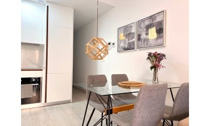 Resale - Apartment / flat - Torrevieja - Playa del cura