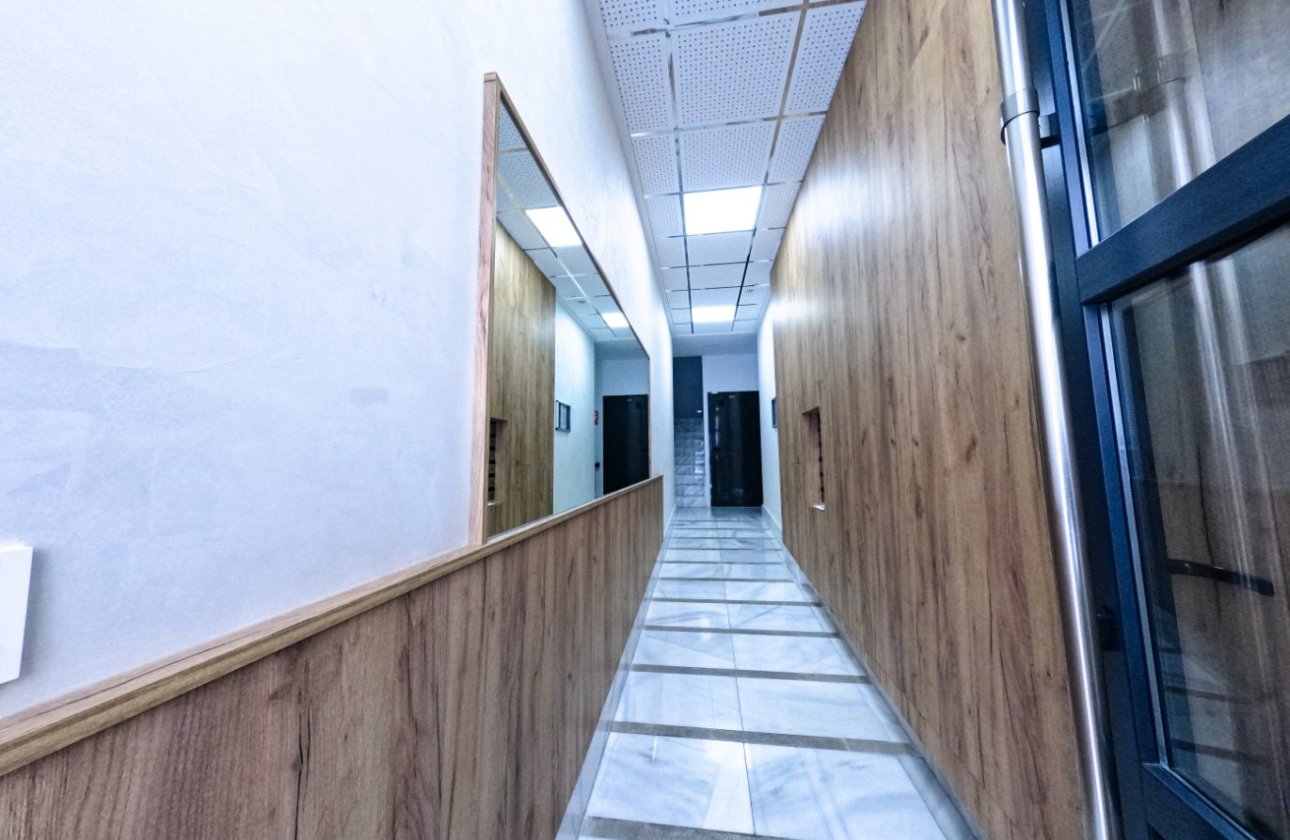 Resale - Apartment / flat - Torrevieja - Playa del cura