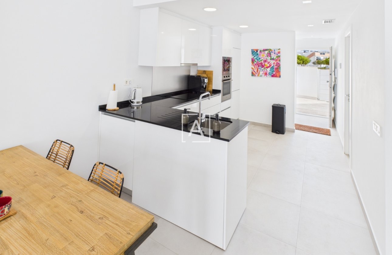 Resale - Townhouse - Pilar de la Horadada