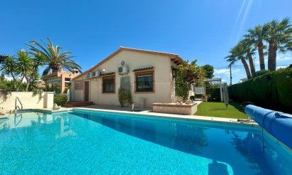 Resale - Villa - Orihuela Costa - Cabo Roig