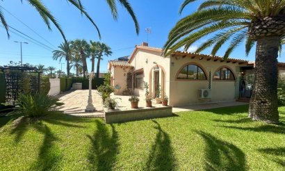 Resale - Villa - Orihuela Costa - Cabo Roig