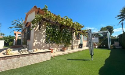 Resale - Villa - Orihuela Costa - Cabo Roig