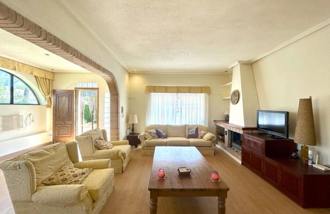 Resale - Villa - Orihuela Costa - Cabo Roig