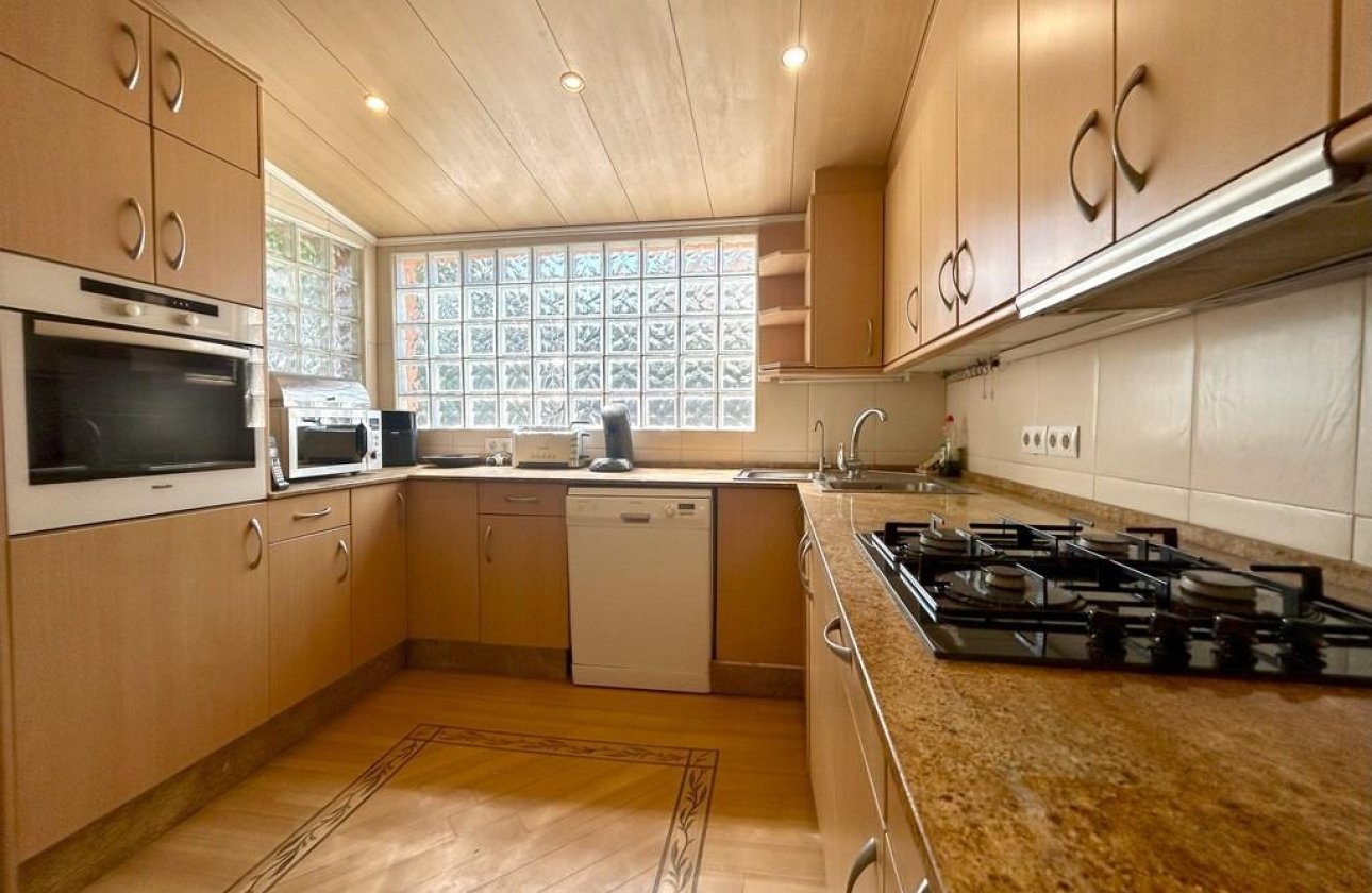 Resale - Villa - Orihuela Costa - Cabo Roig