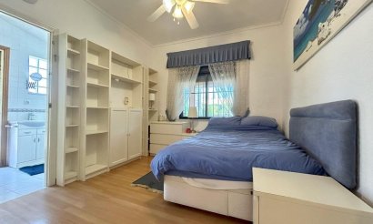 Resale - Villa - Orihuela Costa - Cabo Roig