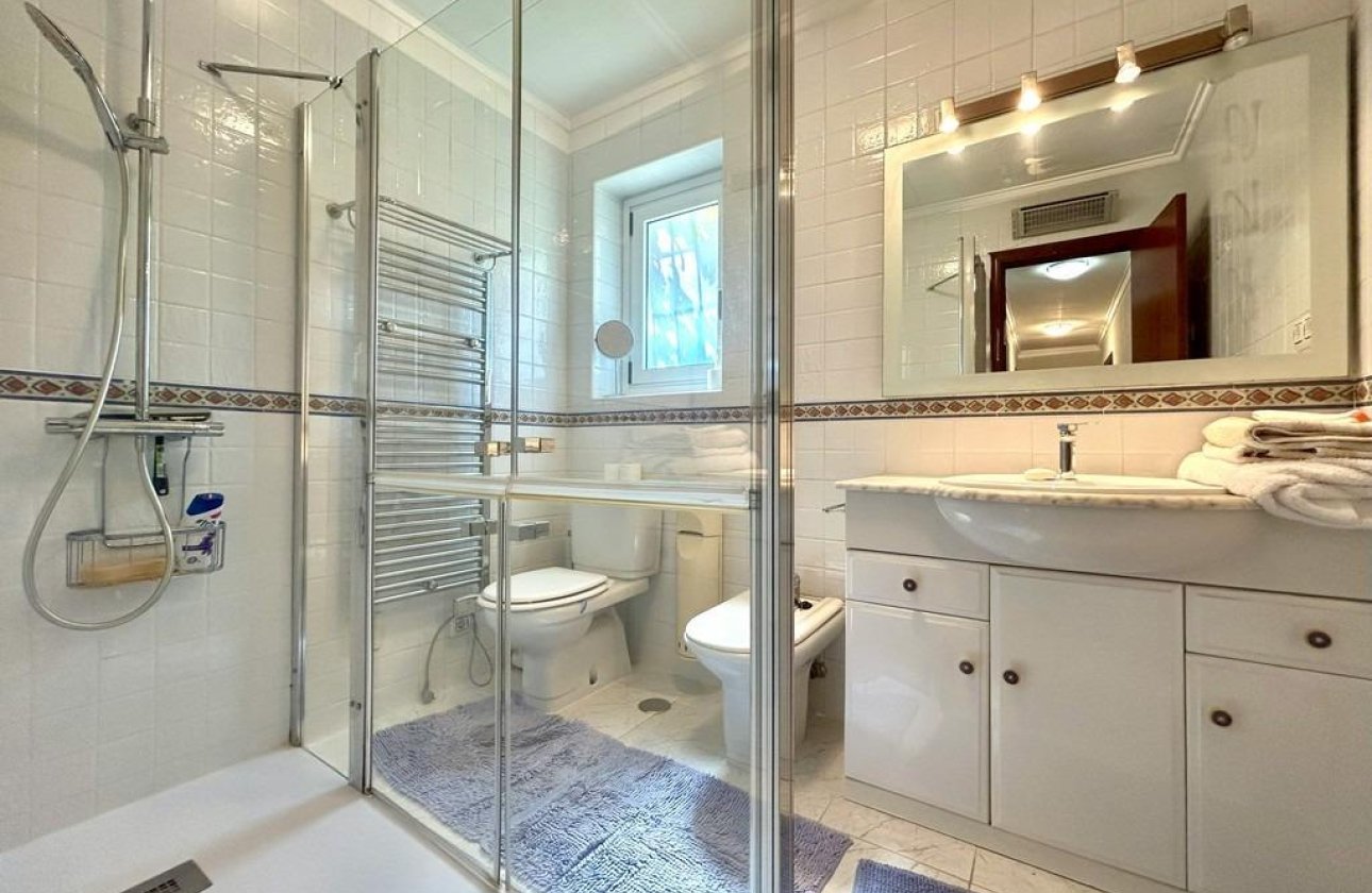 Resale - Villa - Orihuela Costa - Cabo Roig