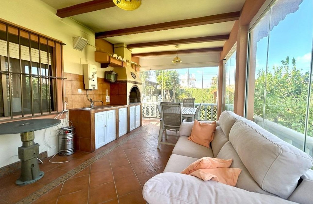 Resale - Villa - Orihuela Costa - Cabo Roig