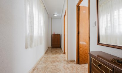 Resale - Apartment / flat - Torrevieja - playa de los naufragos