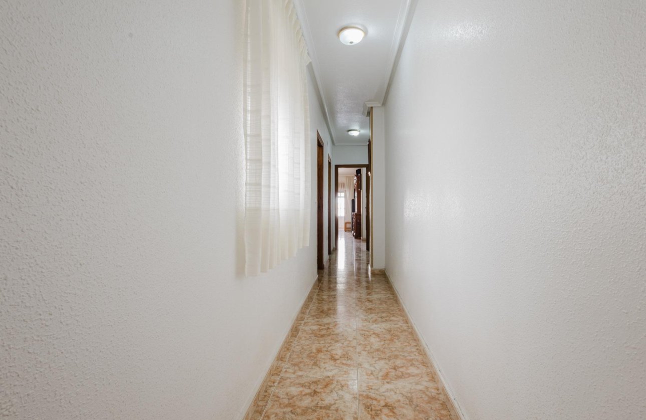 Resale - Apartment / flat - Torrevieja - playa de los naufragos