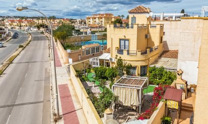 Resale - Villa - Orihuela Costa - La Zenia- Orihuela costa