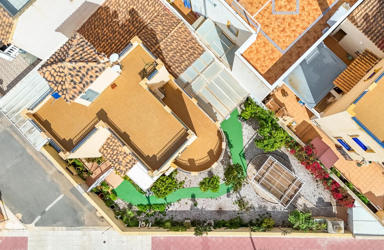 Resale - Villa - Orihuela Costa - La Zenia- Orihuela costa