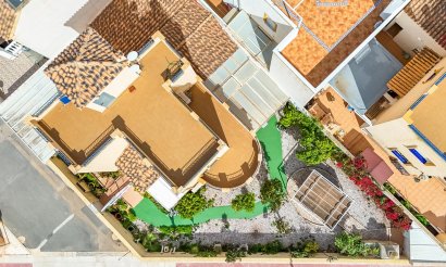 Resale - Villa - Orihuela Costa - La Zenia- Orihuela costa