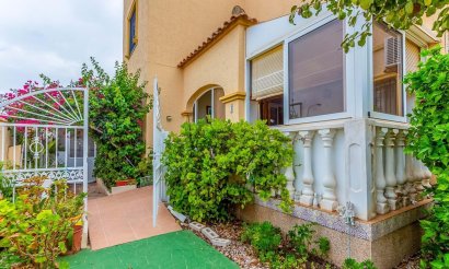 Resale - Villa - Orihuela Costa - La Zenia- Orihuela costa