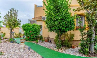 Resale - Villa - Orihuela Costa - La Zenia- Orihuela costa