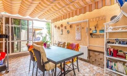 Resale - Villa - Orihuela Costa - La Zenia- Orihuela costa