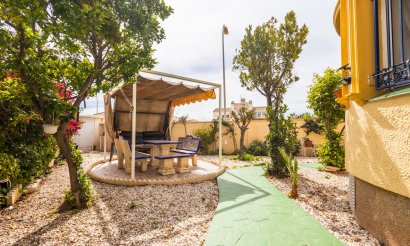 Resale - Villa - Orihuela Costa - La Zenia- Orihuela costa