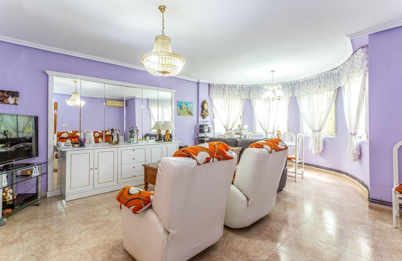 Resale - Villa - Orihuela Costa - La Zenia- Orihuela costa