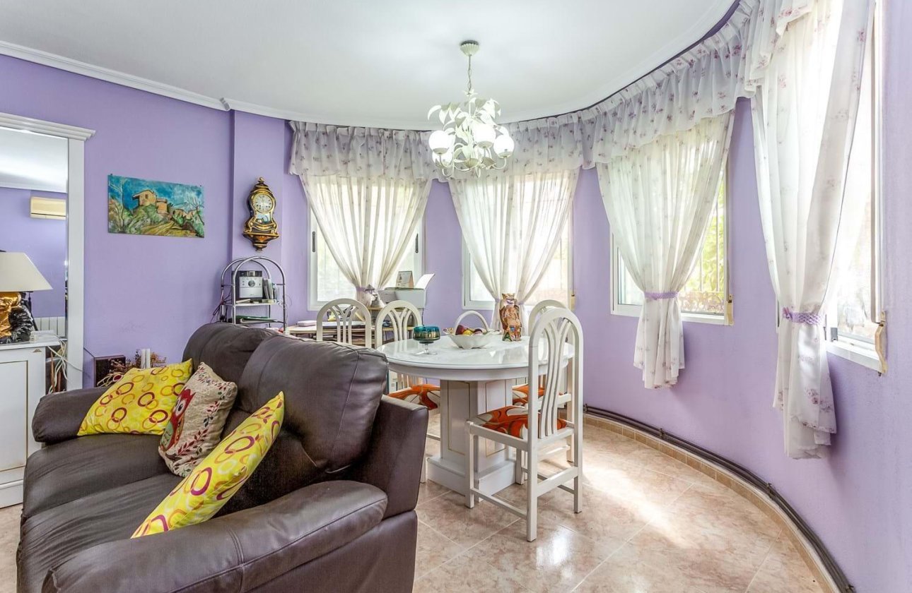 Resale - Villa - Orihuela Costa - La Zenia- Orihuela costa