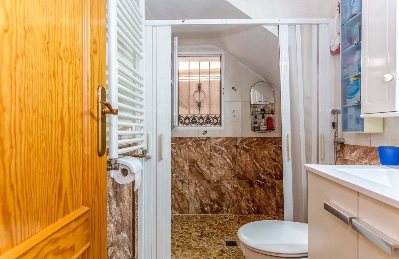 Resale - Villa - Orihuela Costa - La Zenia- Orihuela costa